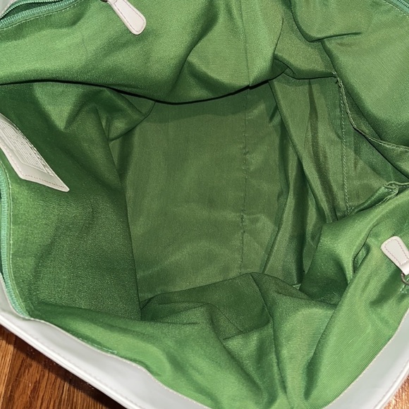 Coach large green suede and white patent leather tote shoulder bag - Picture 7 of 9